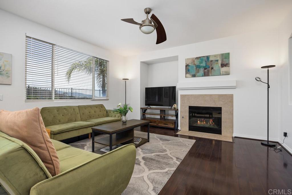 687 Glasgow Court - photo 16