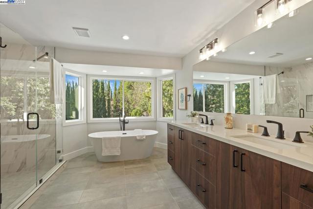 25 Mackenzie Pl, Danville CA: https://media.crmls.org/mediaz/3535c5de-61c9-4864-a859-4c9f31002743.jpg