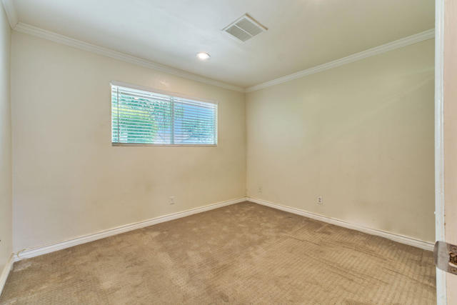 83175 Rue Paray, Thermal CA: https://media.crmls.org/mediaz/35366a45-e4bc-47c8-b2ad-b4a079662b6c.jpg