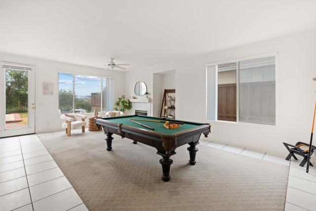Detail Gallery Image 14 of 43 For 5711 Fallenwood Ln, San Diego,  CA 92121 - 5 Beds | 3 Baths