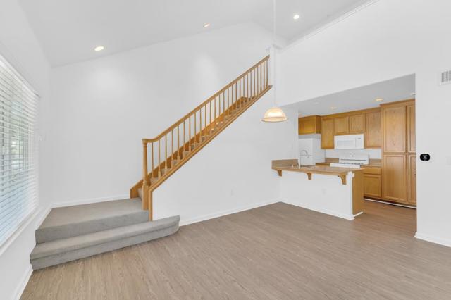 1544 Rosette Way, Gilroy CA: https://media.crmls.org/mediaz/35379aad-667c-4901-bb2d-699c50d70f74.jpg