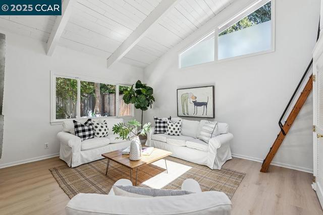 1245 Rimer Dr, Moraga CA: https://media.crmls.org/mediaz/3537ccb5-ad6b-48b5-a03e-4c8edbda880e.jpg