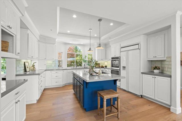 8710 Wild Iris Drive, Gilroy CA: https://media.crmls.org/mediaz/3537e1a5-6645-44a1-934a-15f33a7040f7.jpg