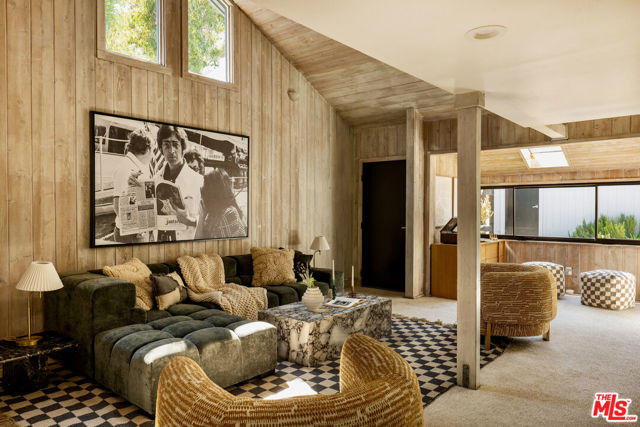 Drew Fenton | 28036 Sea Lane Drive Malibu CA | MLS: 7349915 Drew Fenton | 28036 Sea Lane Drive Malibu CA | MLS: 7349915