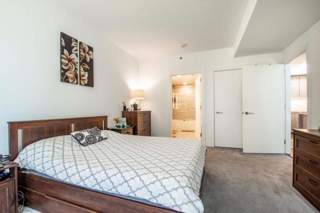 318 Main Street, San Francisco CA: https://media.crmls.org/mediaz/3539c14e-9944-4392-85cf-5dbc6b782eee.jpg