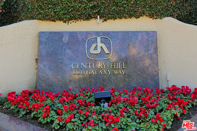2392 Century Hill, Los Angeles, CA 90067