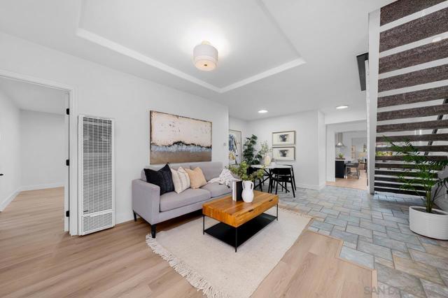 4554 Limerick Way, San Diego CA: https://media.crmls.org/mediaz/353a2c4f-a6ee-412c-b7ac-9151838cb137.jpg