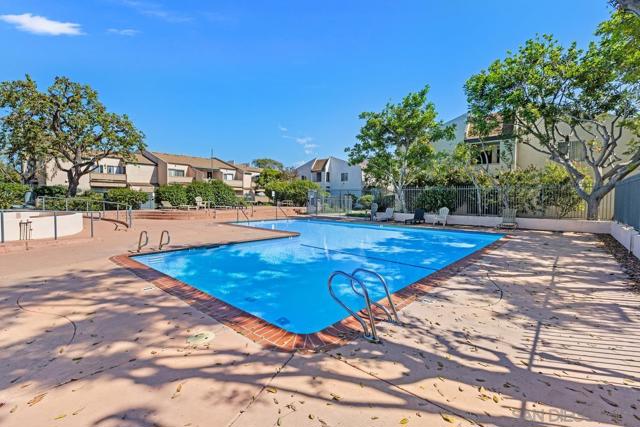 Image 24 of 30 For 3230 Ashford Street  B