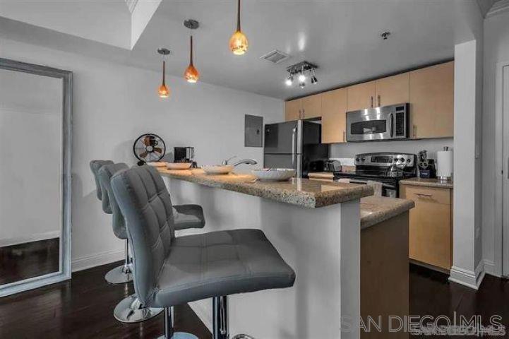 425 Beech - photo 12