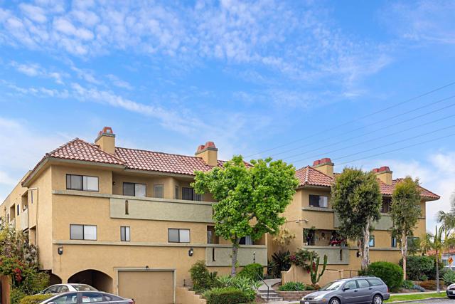 4184 33rd St, San Diego CA: https://media.crmls.org/mediaz/353c0451-a19d-4a3a-8d88-aa96aaacc505.jpg