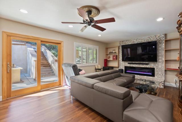 1170 Ridgemont Place, Concord CA: https://media.crmls.org/mediaz/353ca36e-0d04-49bc-a26d-e85dfc6a83af.jpg
