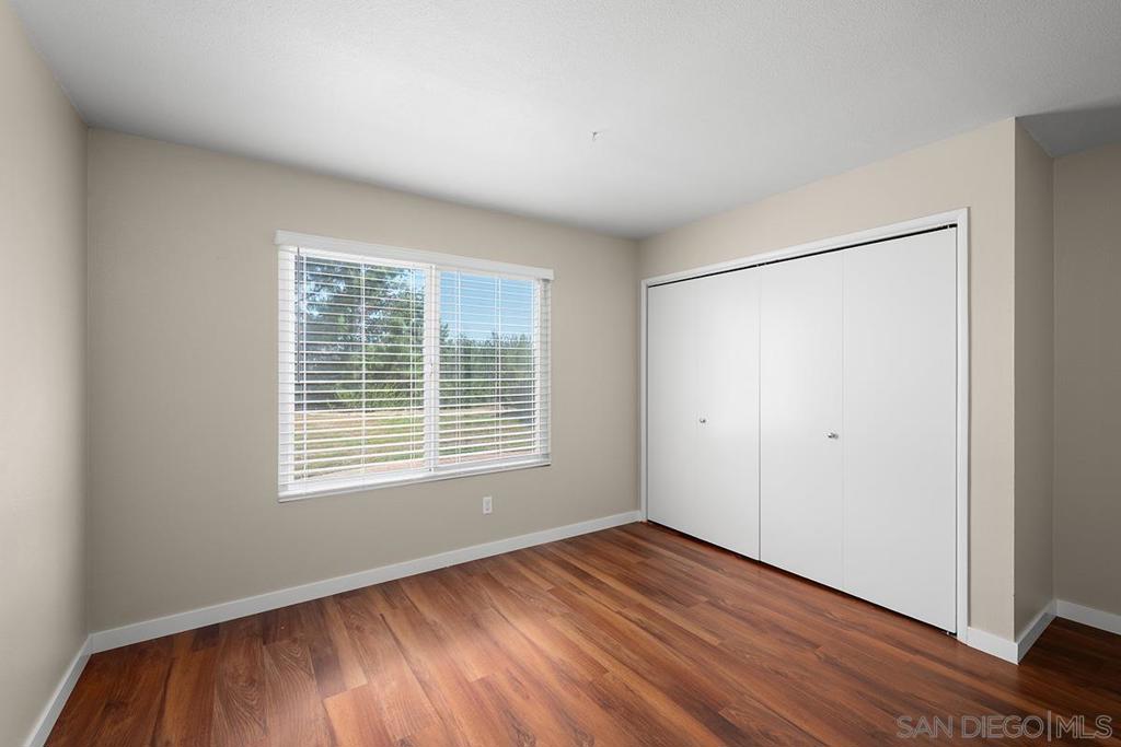 4452 Camrose Avenue - photo 15