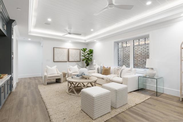 462 Westbourne Street, La Jolla CA: https://media.crmls.org/mediaz/353de46f-5701-428e-b9a2-03617c8b03f6.jpg