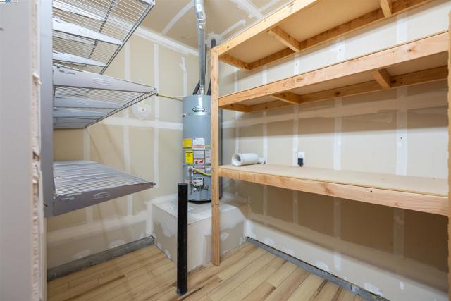 917 Talaria Ct, Oakley CA: https://media.crmls.org/mediaz/353e1b90-9bf6-43c0-918e-b6b582a5b705.jpg