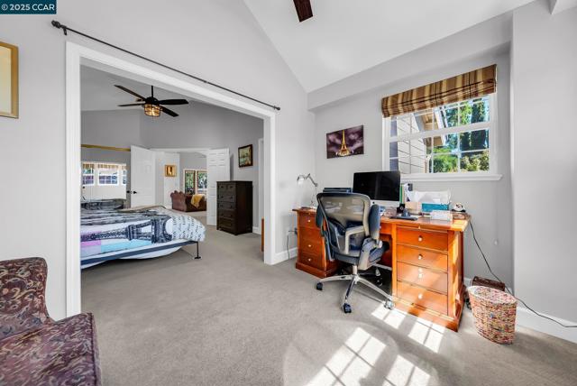 1618 Brush Creek Place, Danville CA: https://media.crmls.org/mediaz/353ec140-f663-408b-a111-2d2cfd6b9906.jpg