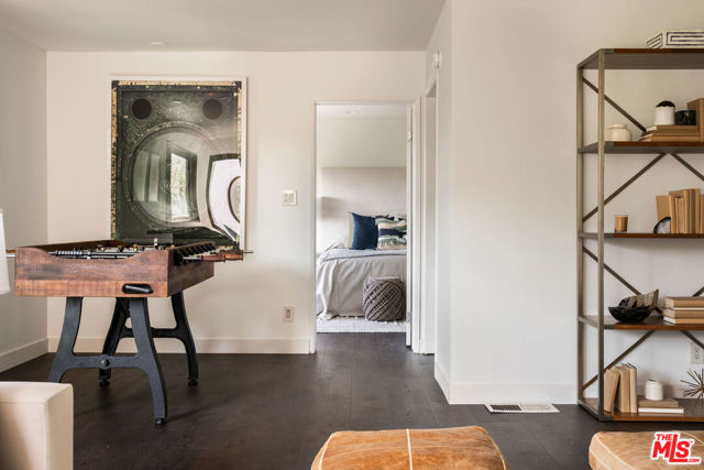 2125 Kew Drive, Los Angeles CA: https://media.crmls.org/mediaz/35403048-e135-4e2a-a2c8-362b5a652ae0.jpg