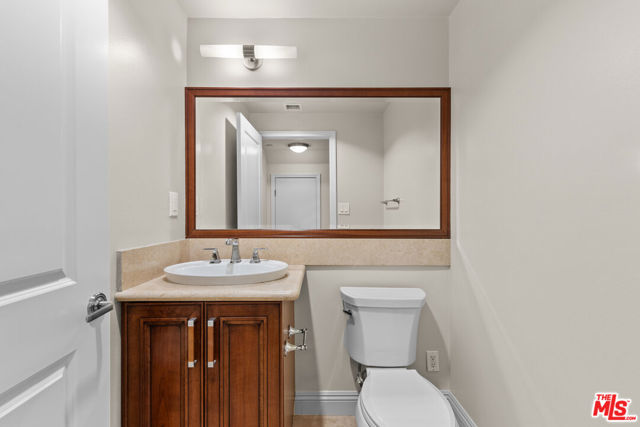 11323 Huston Street, North Hollywood CA: https://media.crmls.org/mediaz/3540f4d0-2dcf-4fdd-987b-8b2740683a36.jpg
