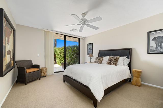 26 Stanford Drive, Rancho Mirage CA: https://media.crmls.org/mediaz/354241de-e4d4-4ff1-80fa-cdbb5fb64fc4.jpg