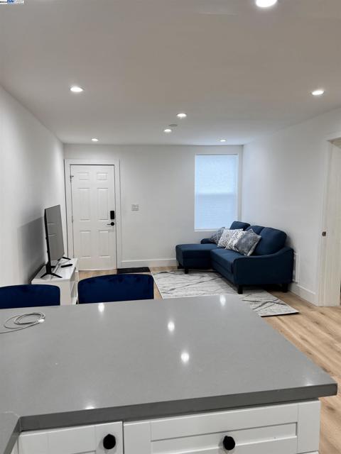 Image 32 of 59 For 2636 3rd St  