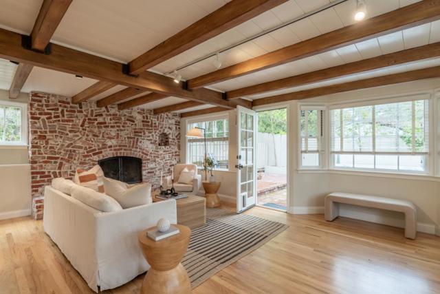 24587 Castro Lane, Carmel CA: https://media.crmls.org/mediaz/3544b038-dd88-4305-8095-3ef5c5af7a5d.jpg