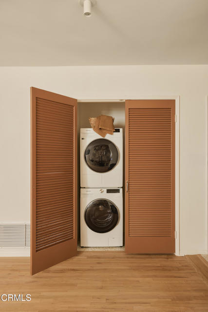 Detail Gallery Image 14 of 35 For 6002 Springvale Dr, Los Angeles,  CA 90042 - 3 Beds | 2 Baths