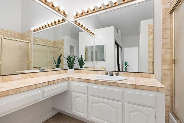 814 Okra Court, Carlsbad CA: https://media.crmls.org/mediaz/3547fb82-db2c-47e8-882c-e4d3ba69803b.jpg