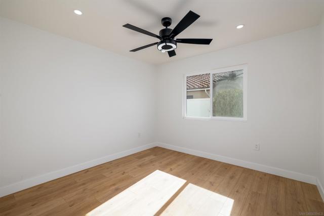 26872 Pinckney Way, Menifee CA: https://media.crmls.org/mediaz/3547fe99-eb2e-4602-b4b3-8fcf213d2c73.jpg