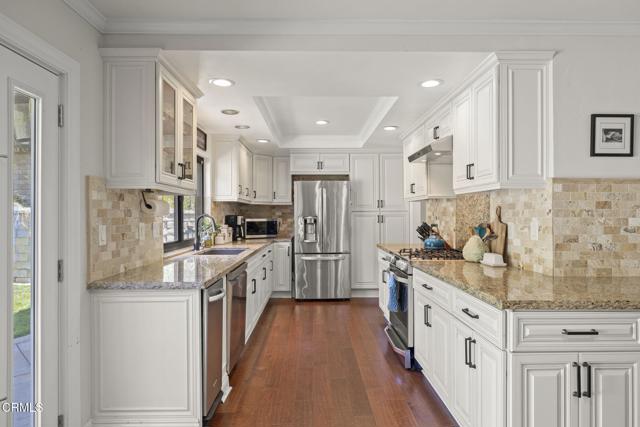 835 Woodgrove Road, Fillmore CA: https://media.crmls.org/mediaz/35481f01-b9d3-4ee4-adac-070e15bbfb4c.jpg