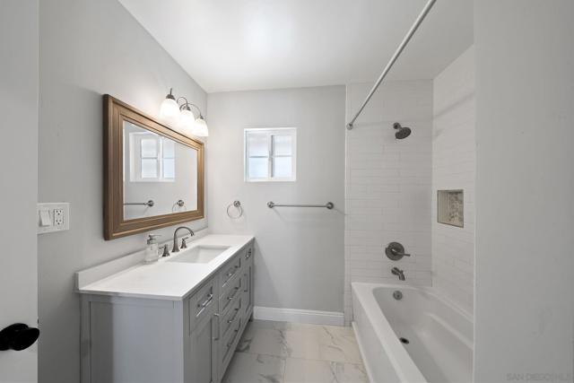 4991 Date Pl, San Diego CA: https://media.crmls.org/mediaz/354970ed-1bfa-438e-ba25-42c8d751da43.jpg