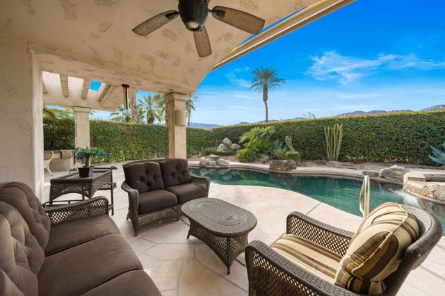 50075 Doral Street, La Quinta CA: https://media.crmls.org/mediaz/3549f2fc-4f5b-48d3-aaf6-ca3a2b0e55e5.jpg