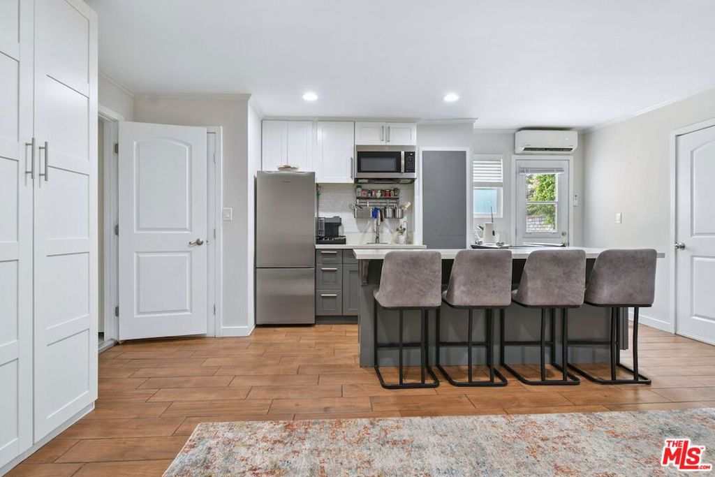 MLS #26915335 image #58