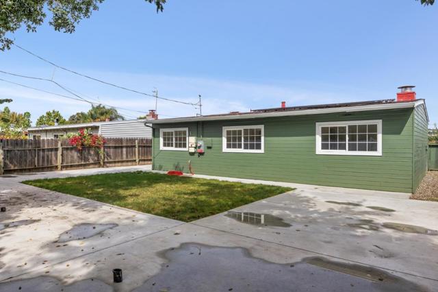 1224 Norton Street, San Mateo CA: https://media.crmls.org/mediaz/354cfa00-72d9-4a90-bdec-d5f844d9d3a3.jpg