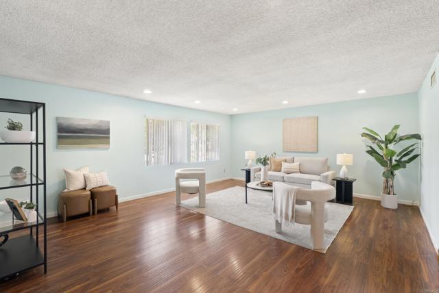 Detail Gallery Image 11 of 51 For 3433 Kennelworth Lane, Bonita,  CA 91902 - 5 Beds | 2/1 Baths