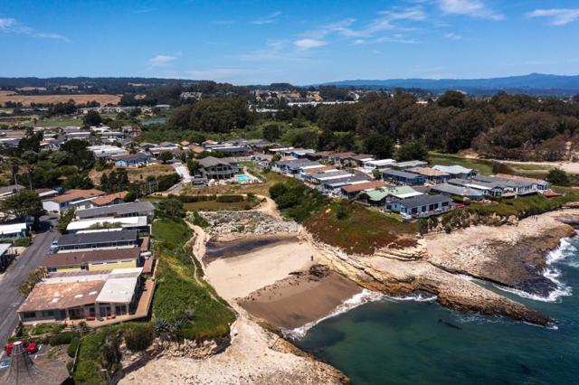 2395 Delaware Avenue, Santa Cruz CA: https://media.crmls.org/mediaz/354efc42-b729-48f3-9d11-5f5cb21dfcbb.jpg