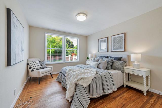 1359 Madera Avenue, Menlo Park CA: https://media.crmls.org/mediaz/354fa0de-8080-4482-89b9-a4521216a788.jpg