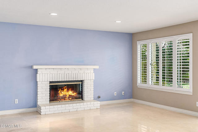 3041 Three Springs Drive, Westlake Village CA: https://media.crmls.org/mediaz/355260d3-3683-4c8b-9e61-7e40f36b0809.jpg
