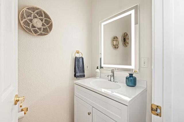 38101 Cambridge Court, Fremont CA: https://media.crmls.org/mediaz/3552b8ea-f908-4a86-85d6-cfa7ec946b44.jpg