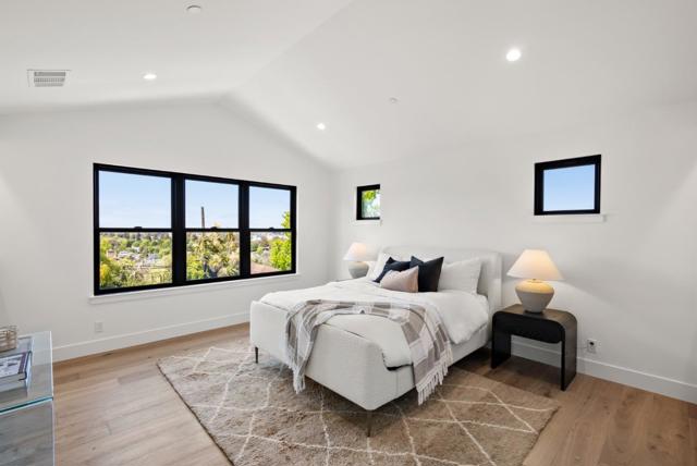 310 W 39th Avenue, San Mateo CA: https://media.crmls.org/mediaz/35531728-db12-4d01-a3eb-e688e6252a66.jpg