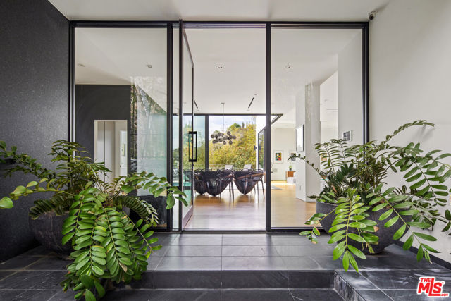 3 Bed Home for Sale in Los Angeles, California