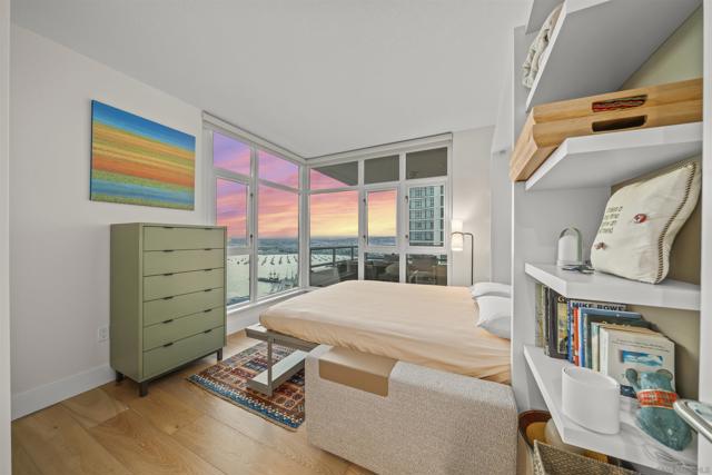 1199 Pacific Hwy, San Diego CA: https://media.crmls.org/mediaz/35544f6d-3f69-47b4-b62c-897252efe14e.jpg