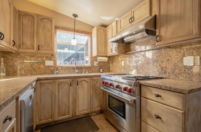 33120 River Road, Gonzales CA: https://media.crmls.org/mediaz/3554d775-8ae4-4231-95cf-8c92942752e9.jpg