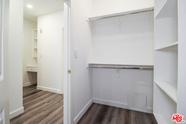 Drew Fenton | 11920 Goshen Avenue Los Angeles CA | MLS: 7426301 Drew Fenton | 11920 Goshen Avenue Los Angeles CA | MLS: 7426301