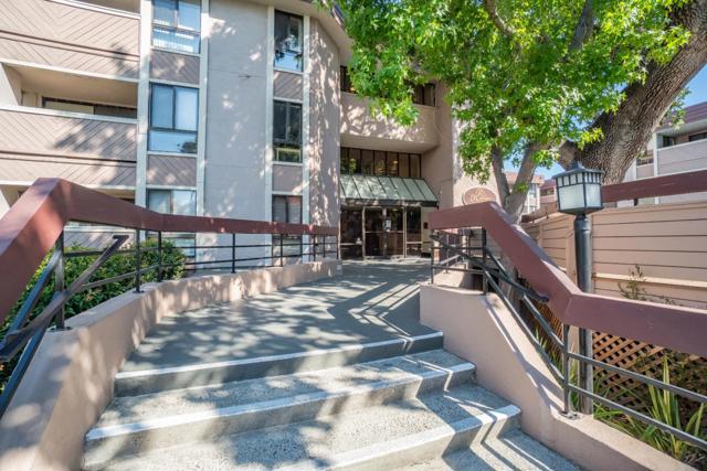 58 N El Camino Real, San Mateo CA: https://media.crmls.org/mediaz/3557e390-77a9-404f-afd1-4360e1d2b705.jpg
