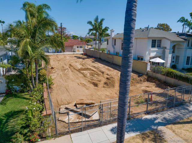 Image 9 of 20 For 743 B Ave  
