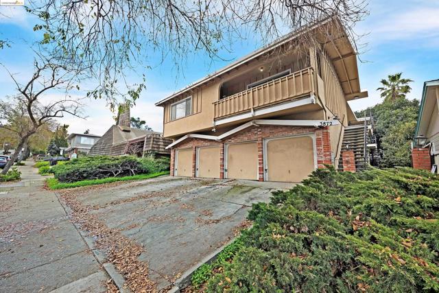 Details for 3872 35th Ave, Oakland, CA 94619