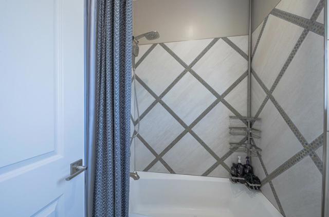 2967 Garnet Way, Marina CA: https://media.crmls.org/mediaz/355b56ff-0a30-4700-9eb5-a03505d55e53.jpg