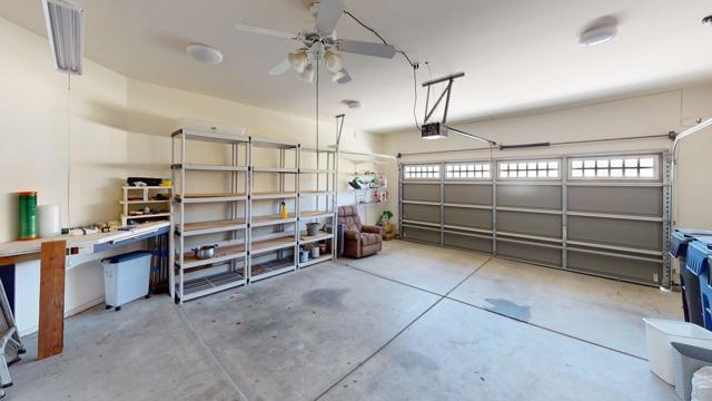 65057 Cliff S Circle, Desert Hot Springs CA: https://media.crmls.org/mediaz/355ba65d-6854-44d8-acdc-b4a451c025a3.jpg