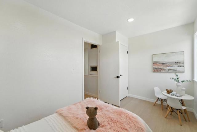 2180 Luz Avenue, San Jose CA: https://media.crmls.org/mediaz/355d2d7b-607d-44c9-b88f-d785375f1c16.jpg