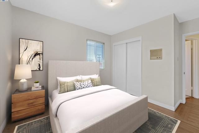 19028 Clemans Dr, Castro Valley CA: https://media.crmls.org/mediaz/355dfc0e-8636-4a77-8544-90942ad3e605.jpg