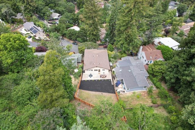 1815 Woodhaven Way, Oakland CA: https://media.crmls.org/mediaz/355ea495-59df-4c71-9d0f-d7a1cf4159f3.jpg